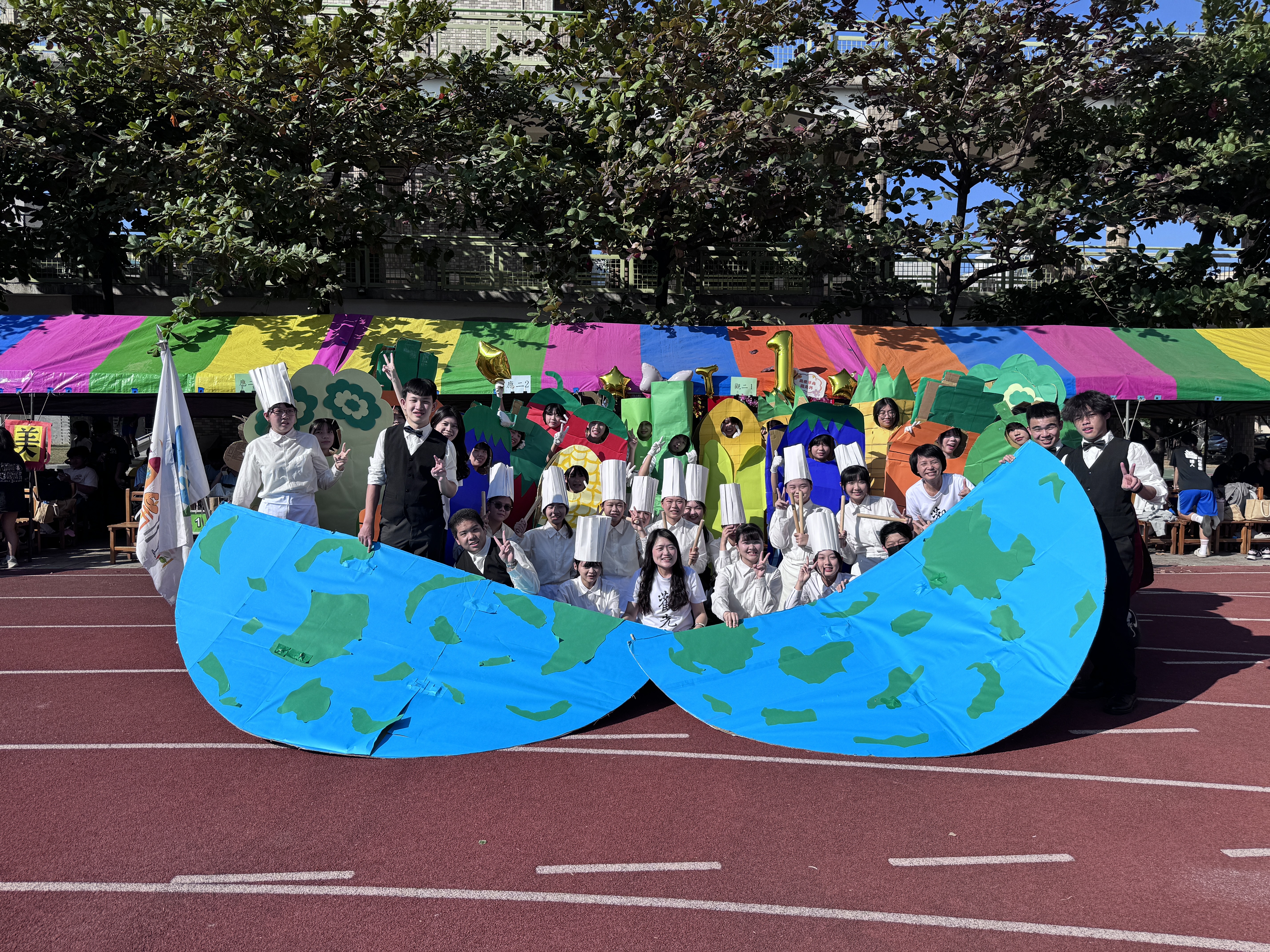 二年級創意進場大成功👏